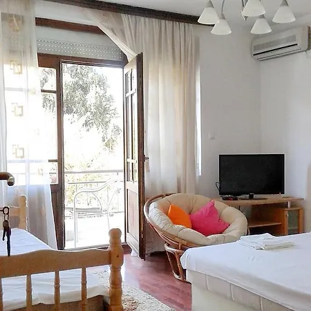 Hostel Nina Mostar Exterior photo